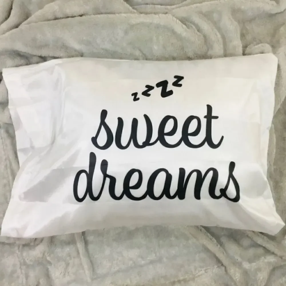 NWT 2 Pc Satin Graphic Sweet dreams Pillow shams cover Pillowcases